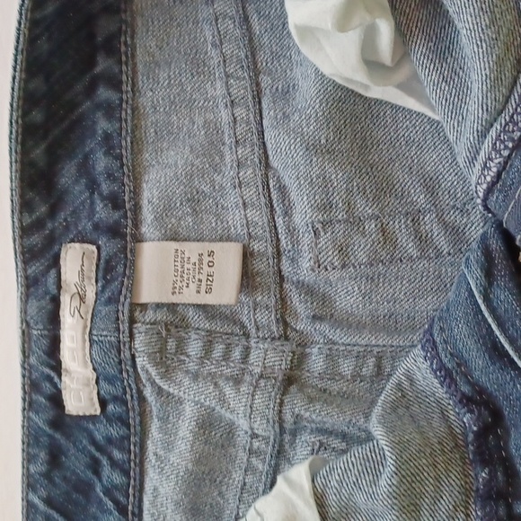 Chico's platinum blinged pockets dark stretchy jeans size 0.5 (6) - Picture 5 of 8